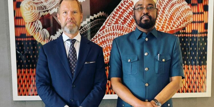 Jubaland President Engages with Swedish Ambassador in Nairobi