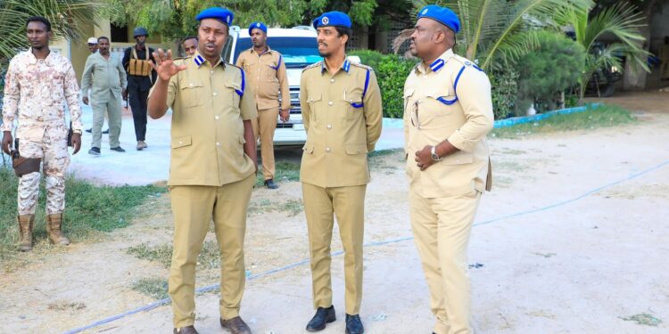 Somali Police Chief Conducts Inspections at Key Police Facilities